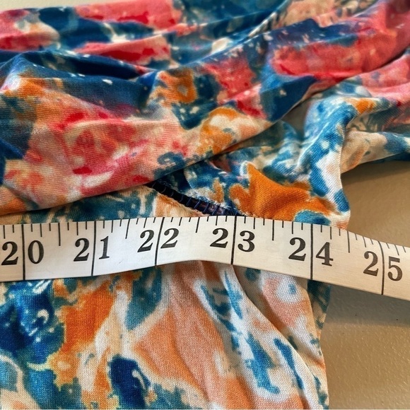 NWT Tolani Collection LongSleeve V-Neck Blouse with front tie. Size L Brady - Picture 15 of 16